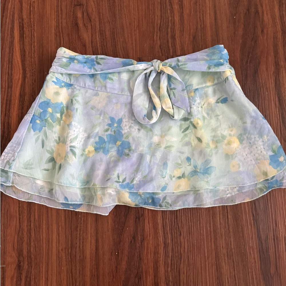 Hollister Women's Size M Pastel Blue Green Floral Micro Mini Skirt Coquette Y2K
